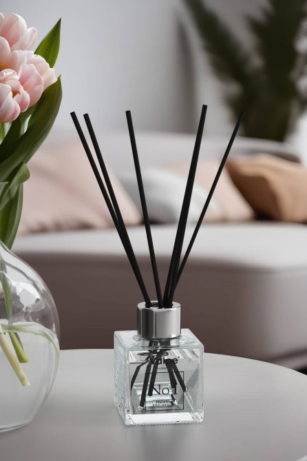 Dyfuzor zapachowym Drzewo Agar - Wanilia 80 ml trwałość do 8 tygodni dz80-001 Valpe