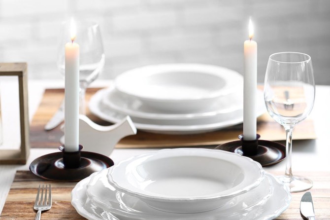 Świece stołowe proste zestaw 10 szt. białe s1-090 Aura