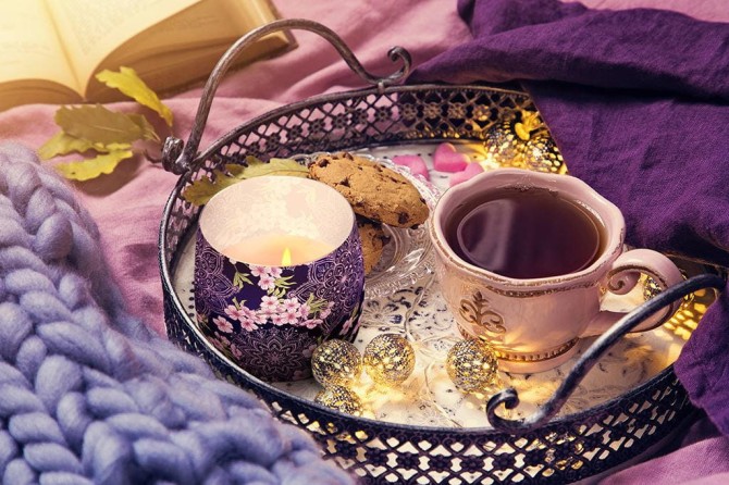 Świeca zapachowa Kwiatowy Ogród w szkle z wzorem sn71s-58 Aura