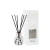 Dyfuzor zapachowy w krysztale Zmysłowy Kwiat VD-001-457 Valpe z eleganckimi patyczkami zapachowymi. Stylowy dyfuzor do wnętrz w nowoczesnym szklanym flakonie doskonale uzupełnia dekorację domu i wprowadza przyjemny aromat.